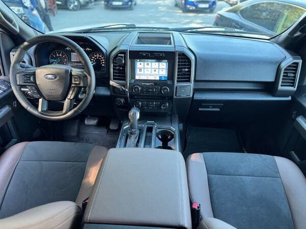 2017 Ford F150 — Miniatură 8