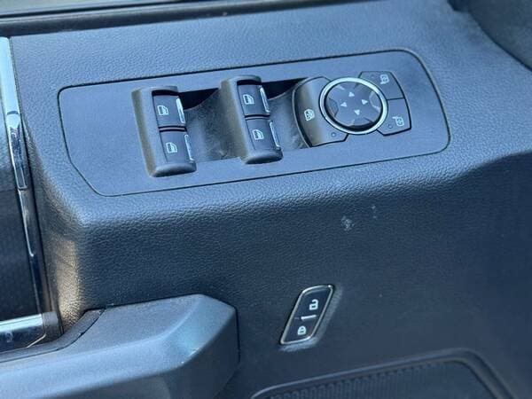 2017 Ford F150 — Miniatură 17