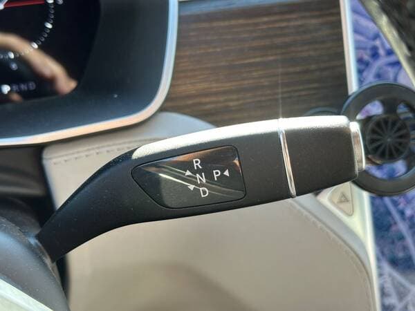 2015 Tesla Model S — Miniatură 9