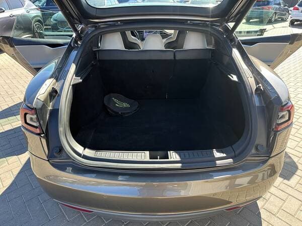 2015 Tesla Model S — Miniatură 19