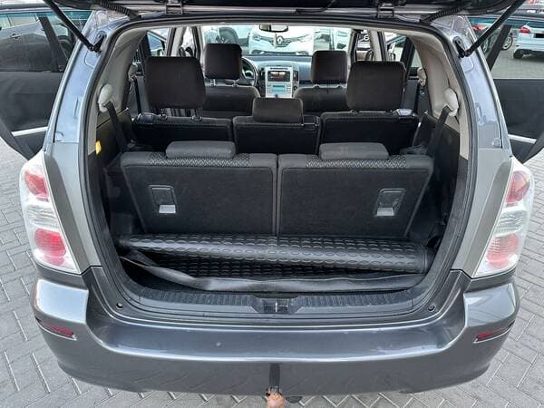 Toyota Corolla Verso 2009 — Миниатюра 19