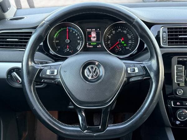 2015 Volkswagen Jetta — Miniatură 11