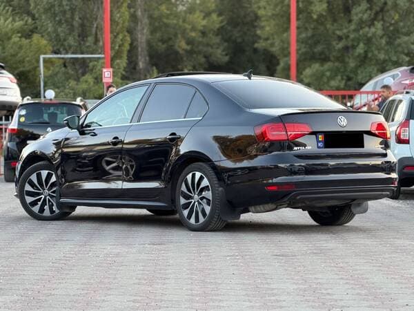 2015 Volkswagen Jetta — Miniatură 3
