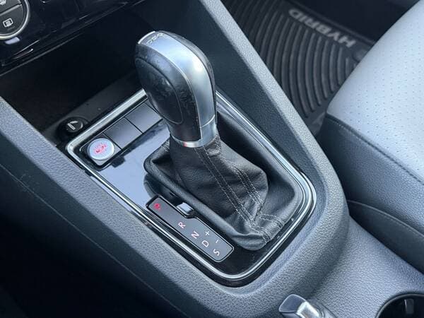 2015 Volkswagen Jetta — Miniatură 14