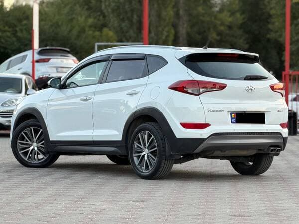 2016 Hyundai Tucson — Miniatură 4