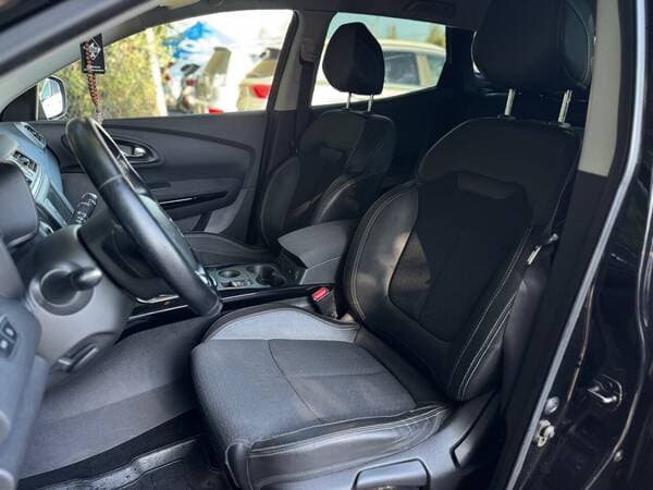 2017 Renault Kadjar — Miniatură 5