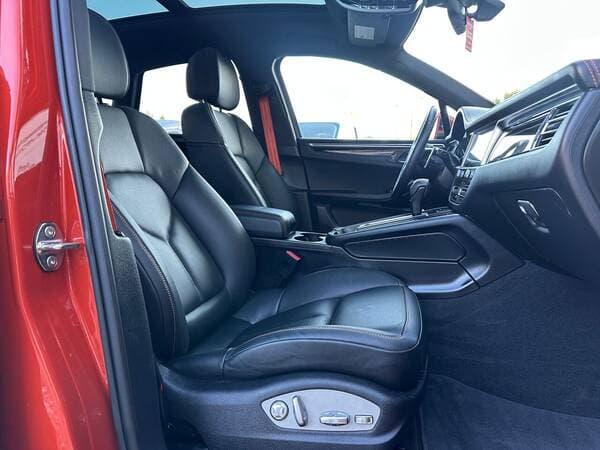 2023 Porsche Macan — Miniatură 6
