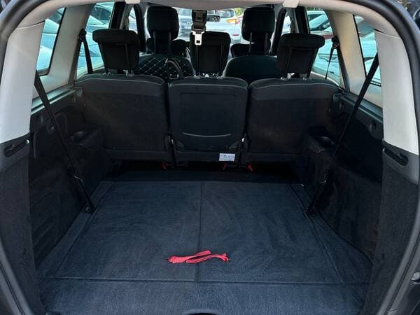 2016 Renault Scenic — Miniatură 20