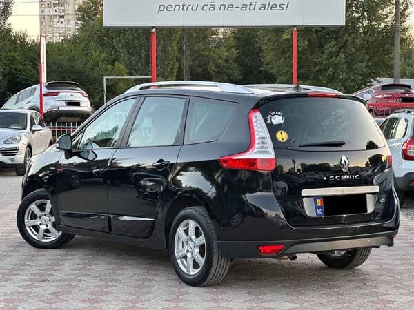 2016 Renault Scenic — Miniatură 4