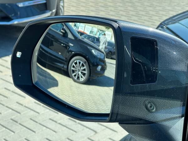 Audi Q7 2021 — Миниатюра 27