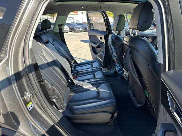 Audi Q7 2021 — Миниатюра 24