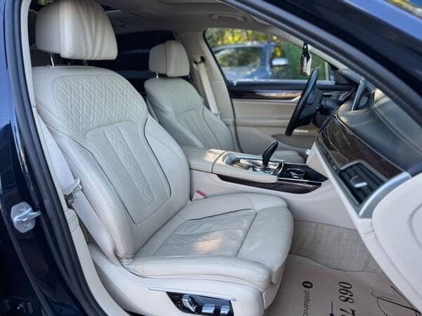 2016 BMW 740 — Miniatură 7