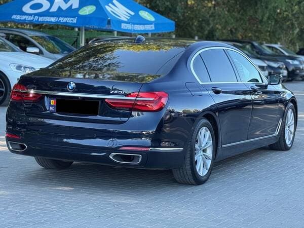 2016 BMW 740 — Miniatură 3