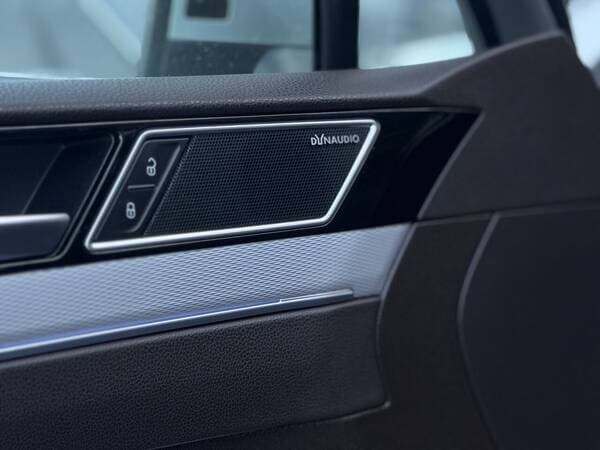 Volkswagen Passat 2015 — Миниатюра 14