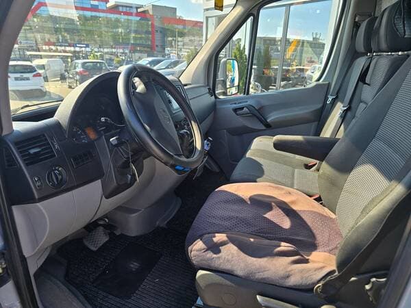 Mercedes Sprinter 2011 — Миниатюра 4