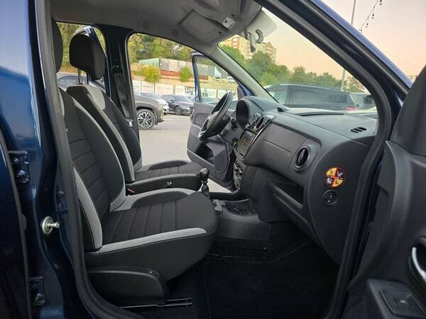 2019 Dacia Lodgy — Miniatură 6