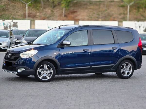 2019 Dacia Lodgy — Miniatură 2