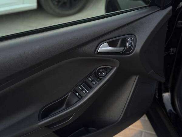 Ford Focus 2017 — Миниатюра 16