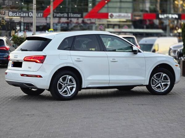 Audi Q5 2018 — Миниатюра 3