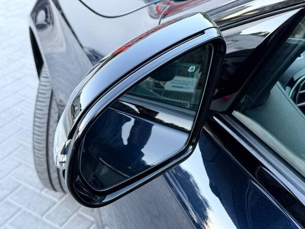 2021 Mercedes E 300e — Miniatură 5
