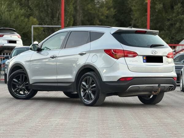 2015 Hyundai Santa Fe — Miniatură 4