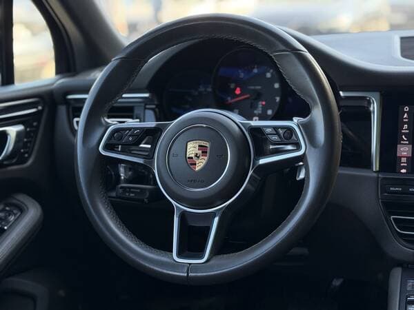Porsche Macan 2020 — Миниатюра 10