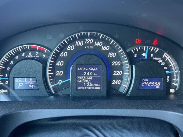 2012 Toyota Camry — Miniatură 10