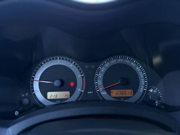 Toyota Auris 2011 — Миниатюра 15