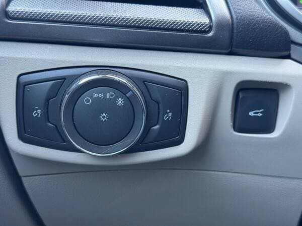 Ford Fusion 2018 — Миниатюра 13