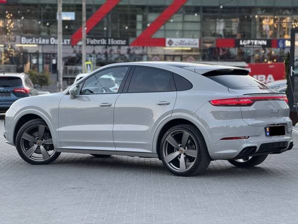 Porsche Cayenne Coupe 2021 — Миниатюра 4