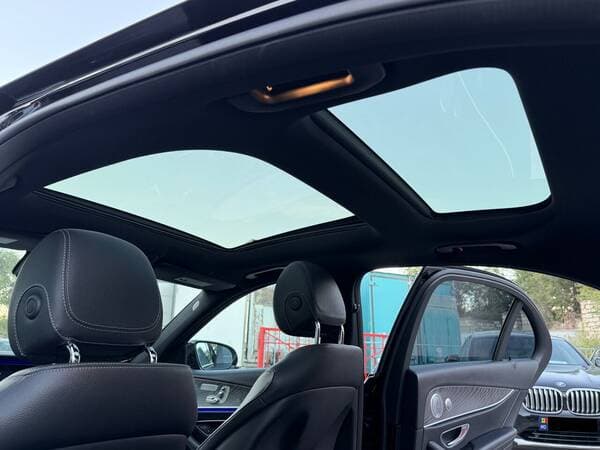 Mercedes E 350 2020 — Миниатюра 18