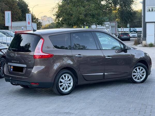 Renault Scenic 2009 — Миниатюра 3