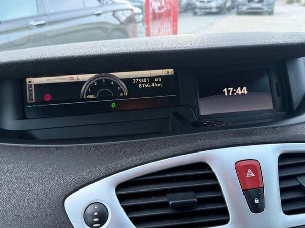 Renault Scenic 2009 — Миниатюра 14