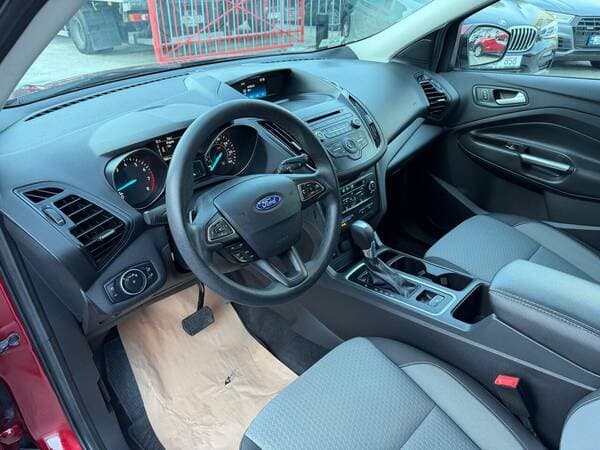 2017 Ford Escape — Miniatură 5