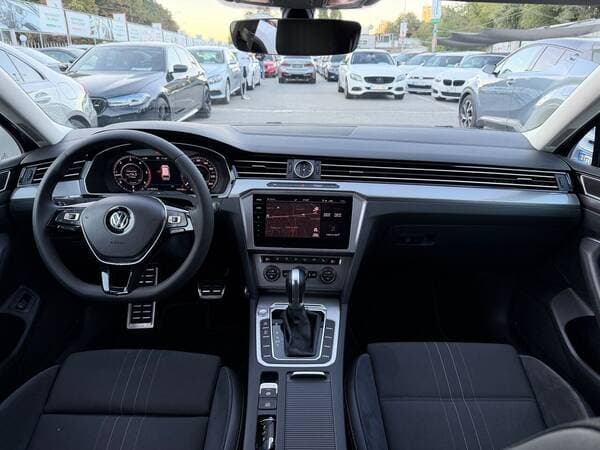 2019 Volkswagen Passat Alltrack — Miniatură 7