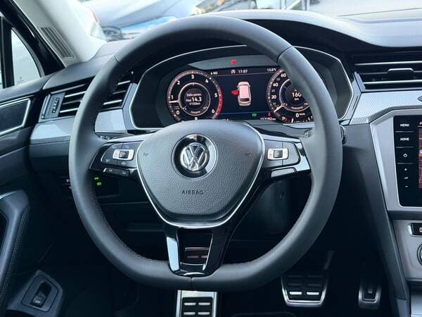 2019 Volkswagen Passat Alltrack — Miniatură 8