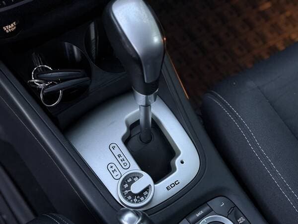 2011 Renault Megane — Miniatură 14