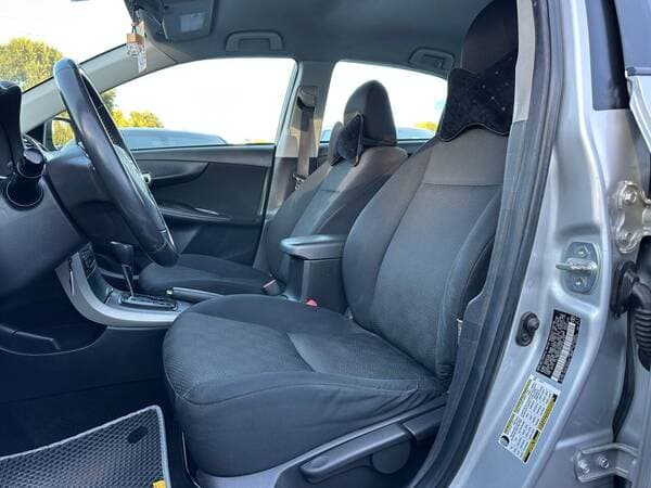 2009 Toyota Corolla — Miniatură 6