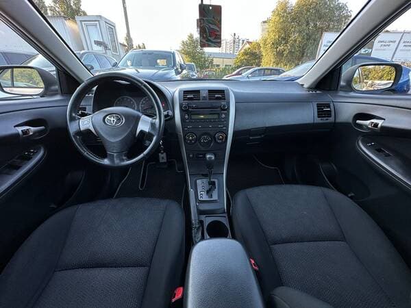 2009 Toyota Corolla — Miniatură 8