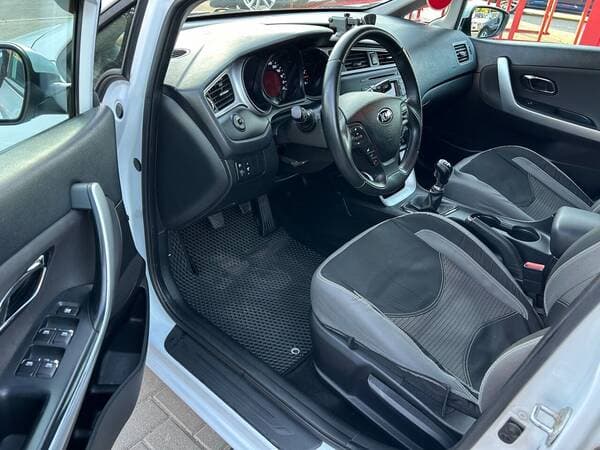 2018 Kia Ceed — Miniatură 5