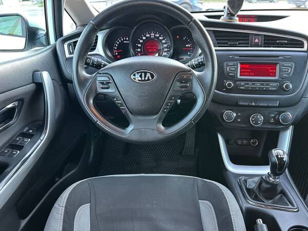 2018 Kia Ceed — Miniatură 7