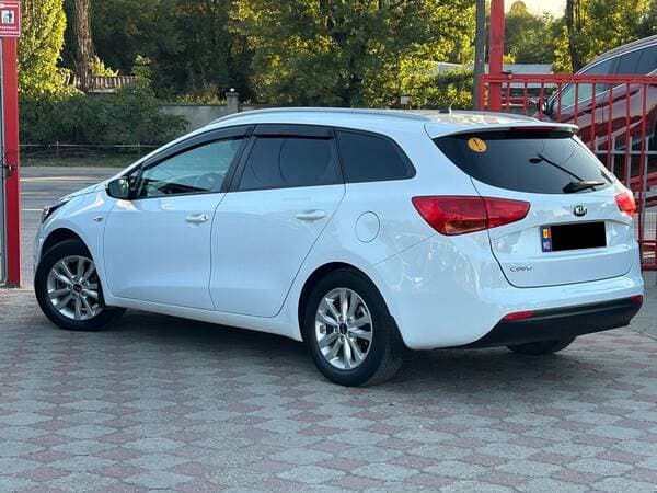 2018 Kia Ceed — Miniatură 3
