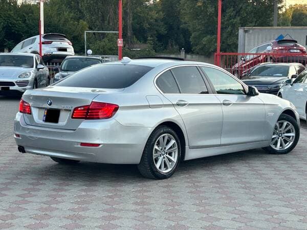 2013 BMW 528 — Miniatură 4