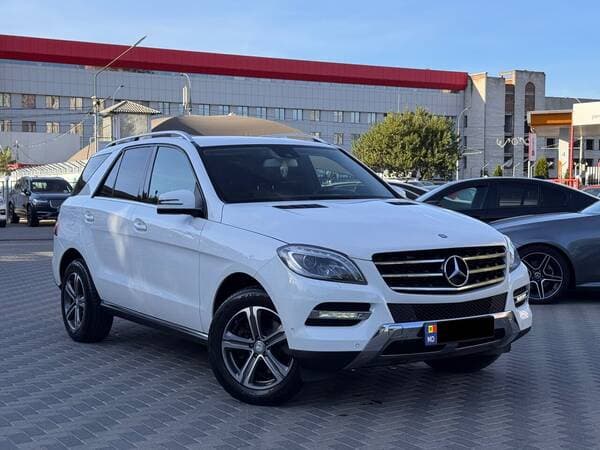 2014 Mercedes ML 250 — Miniatură 2