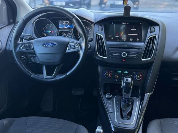 2017 Ford Focus — Miniatură 9