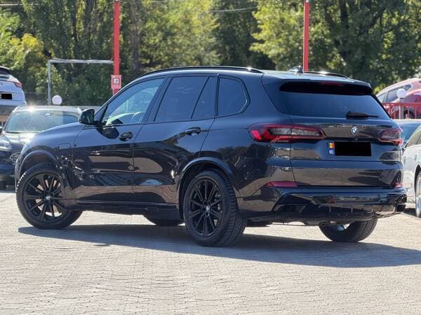 2023 BMW X5 4.5e — Miniatură 4
