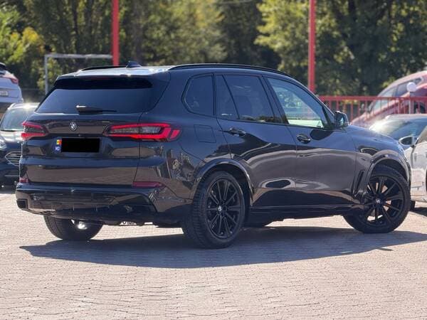 2023 BMW X5 4.5e — Miniatură 3
