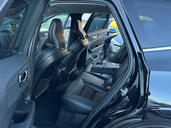 Volvo XC 60 2020 — Миниатюра 12
