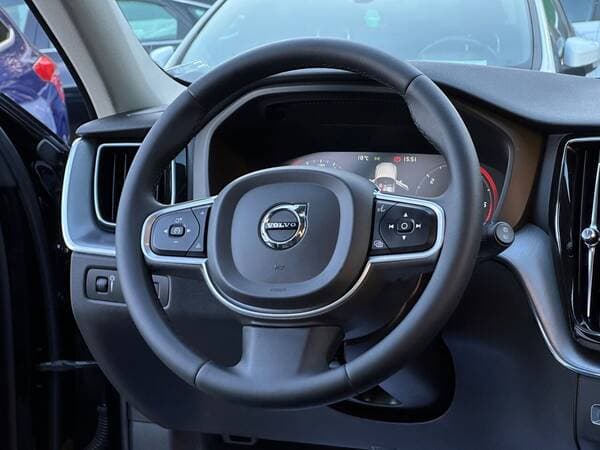 Volvo XC 60 2020 — Миниатюра 7