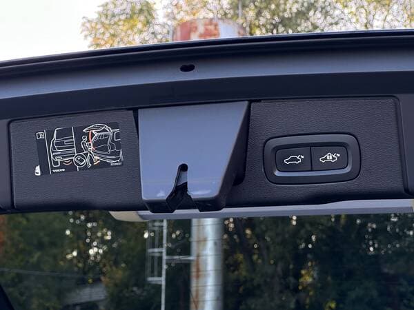 Volvo XC 60 2020 — Миниатюра 19